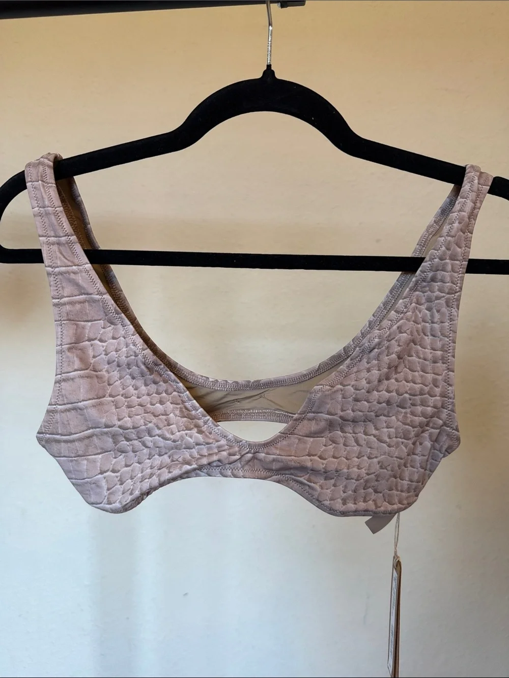 SKIMS PLUNGE BIKINI TOP SMALL Dune Crocodile NWT Size S